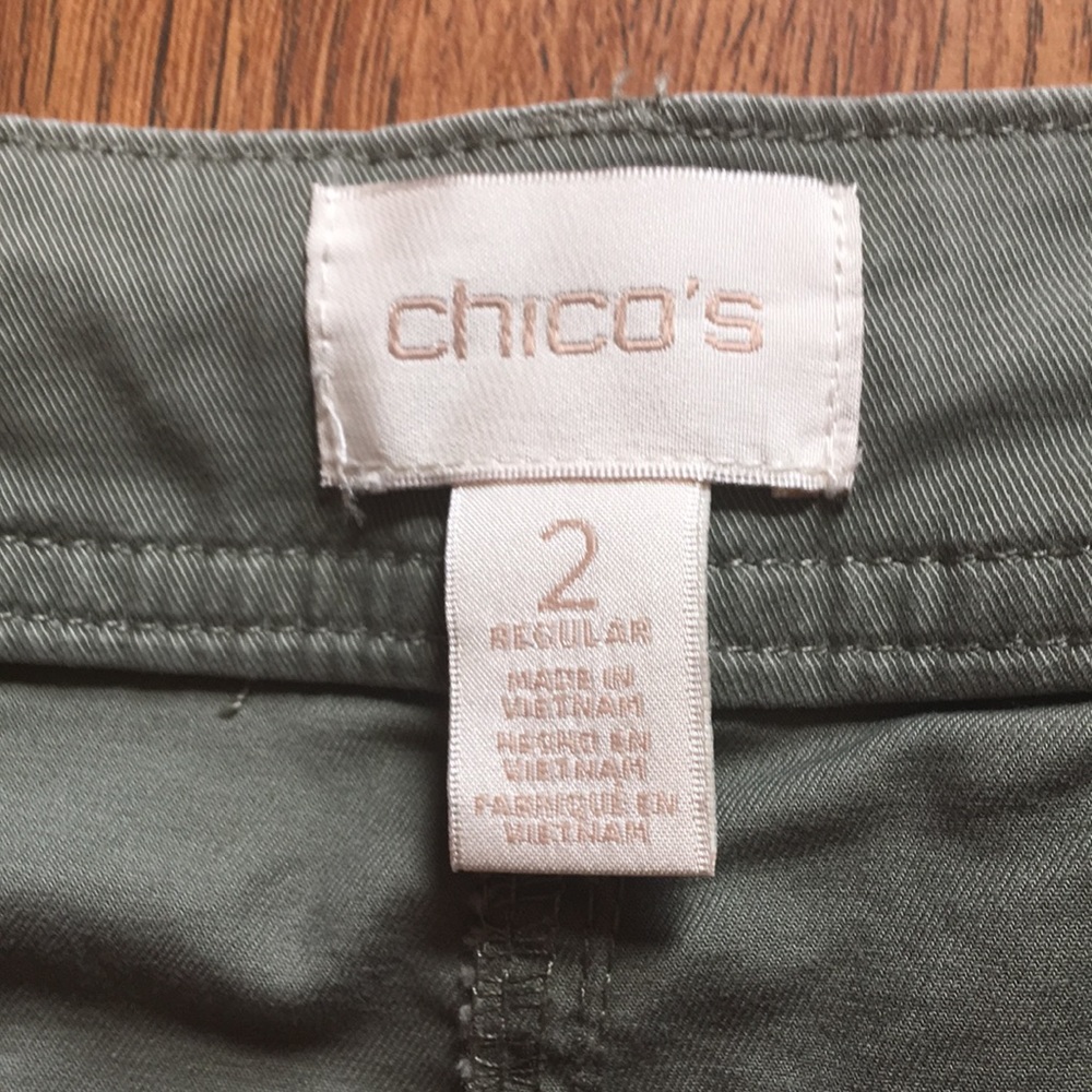 Green Chico’s army cargo pants - Picture 2 of 4